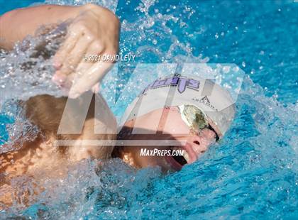 Thumbnail 2 in Husky Invitational photogallery.