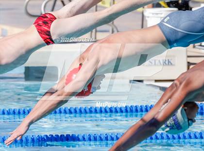 Thumbnail 3 in Husky Invitational photogallery.