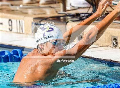 Thumbnail 3 in Husky Invitational photogallery.