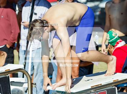 Thumbnail 2 in Husky Invitational photogallery.