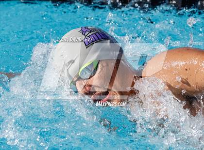 Thumbnail 3 in Husky Invitational photogallery.