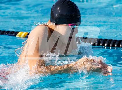 Thumbnail 3 in Husky Invitational photogallery.