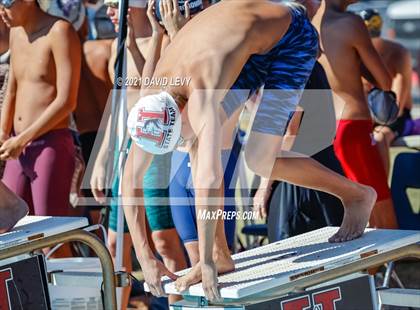 Thumbnail 3 in Husky Invitational photogallery.