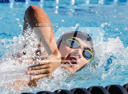 Thumbnail 1 in Husky Invitational photogallery.