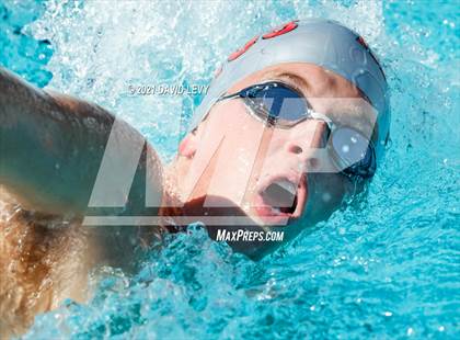 Thumbnail 2 in Husky Invitational photogallery.