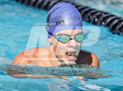 Thumbnail 2 in Husky Invitational photogallery.