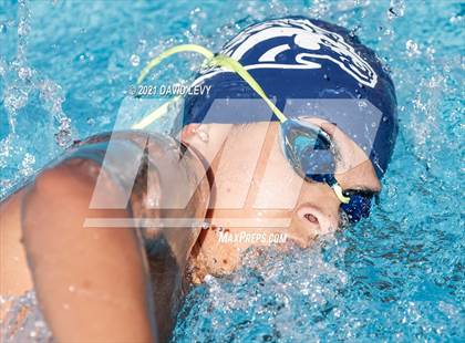 Thumbnail 1 in Husky Invitational photogallery.