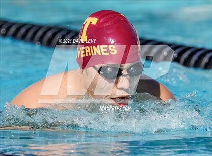 Thumbnail 1 in Husky Invitational photogallery.