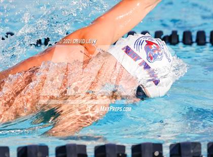 Thumbnail 3 in Husky Invitational photogallery.