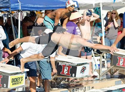 Thumbnail 1 in Husky Invitational photogallery.