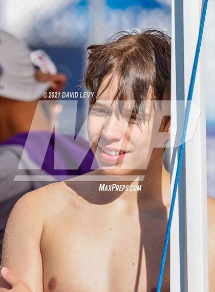 Thumbnail 2 in Husky Invitational photogallery.
