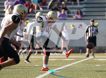 Thumbnail 1 in FR: Caney Creek @ Montgomery (B Teams) photogallery.