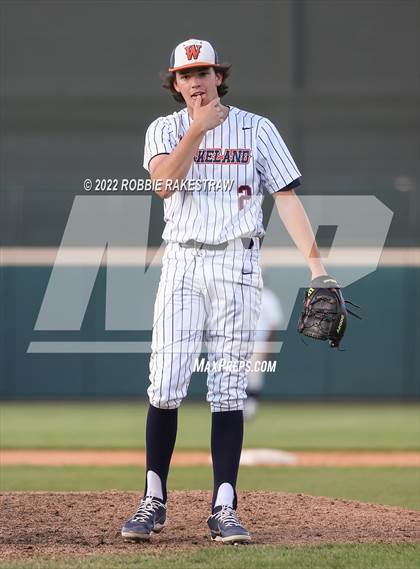 Thumbnail 3 in Forney vs. Wakeland (UIL 5A Regional Final)  photogallery.