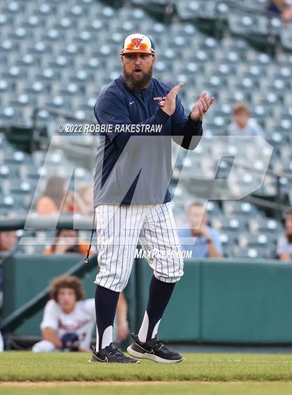 Thumbnail 1 in Forney vs. Wakeland (UIL 5A Regional Final)  photogallery.