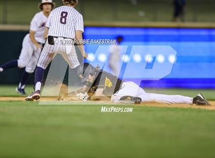 Thumbnail 3 in Forney vs. Wakeland (UIL 5A Regional Final)  photogallery.
