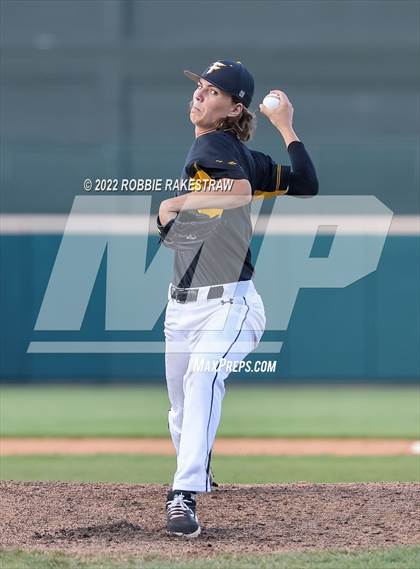 Thumbnail 3 in Forney vs. Wakeland (UIL 5A Regional Final)  photogallery.