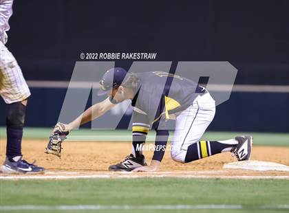 Thumbnail 1 in Forney vs. Wakeland (UIL 5A Regional Final)  photogallery.