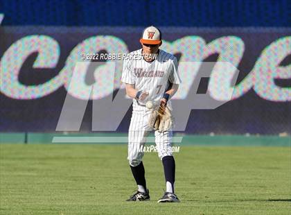 Thumbnail 3 in Forney vs. Wakeland (UIL 5A Regional Final)  photogallery.