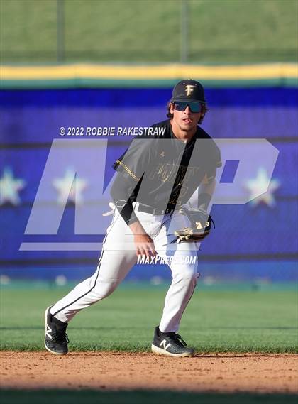 Thumbnail 1 in Forney vs. Wakeland (UIL 5A Regional Final)  photogallery.