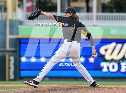 Thumbnail 1 in Forney vs. Wakeland (UIL 5A Regional Final)  photogallery.