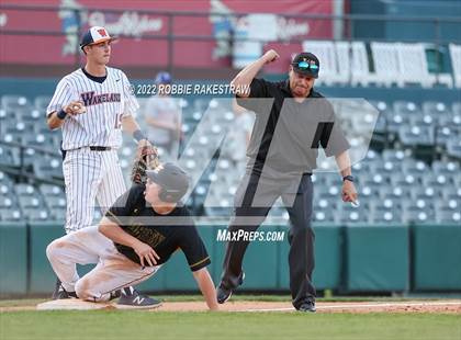 Thumbnail 3 in Forney vs. Wakeland (UIL 5A Regional Final)  photogallery.