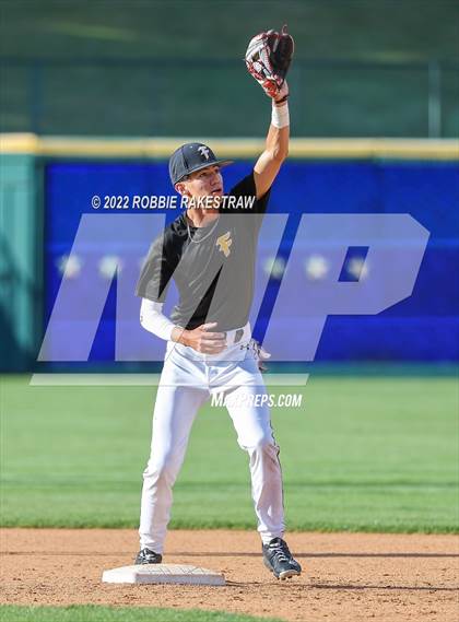 Thumbnail 3 in Forney vs. Wakeland (UIL 5A Regional Final)  photogallery.