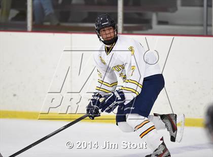 Thumbnail 1 in Trinity-Pawling @ Gunnery photogallery.