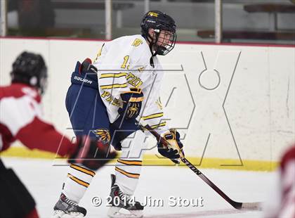 Thumbnail 2 in Trinity-Pawling @ Gunnery photogallery.