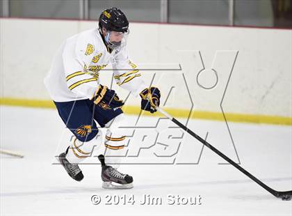 Thumbnail 2 in Trinity-Pawling @ Gunnery photogallery.