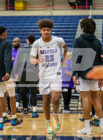Thumbnail 1 in Garfield vs. Rainier Beach (WIAA 3A District Playoff) photogallery.