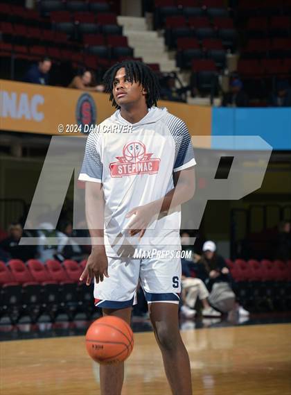 Thumbnail 3 in Archbishop Stepinac vs. Eagle Academy II (Public vs Catholic Hoops Showdown) photogallery.