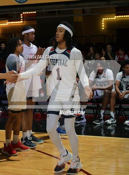 Thumbnail 2 in Archbishop Stepinac vs. Eagle Academy II (Public vs Catholic Hoops Showdown) photogallery.