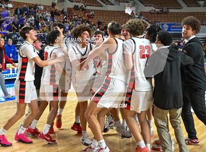 Thumbnail 1 in Brophy College Prep vs. Mesa  (AIA 6A Final - Awards) photogallery.