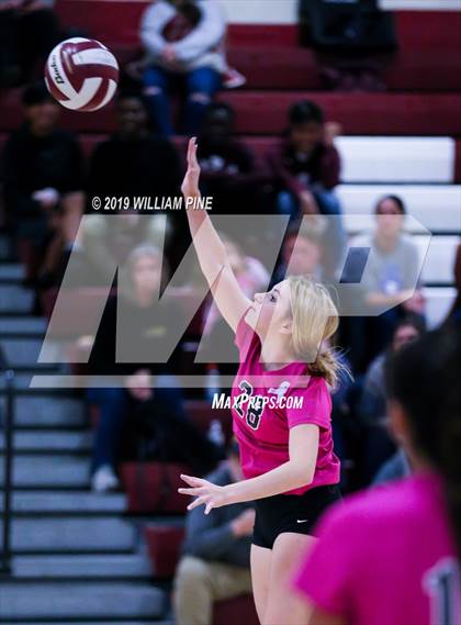 Thumbnail 3 in JV: Monroe-Woodbury @ Kingston photogallery.