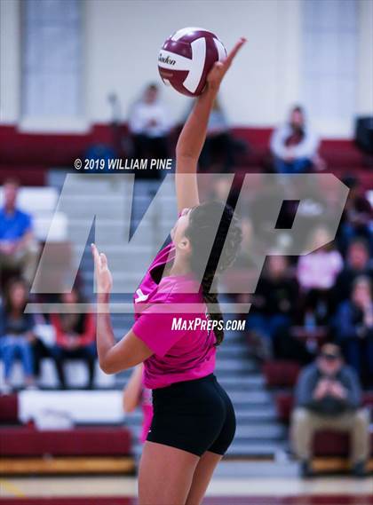 Thumbnail 2 in JV: Monroe-Woodbury @ Kingston photogallery.