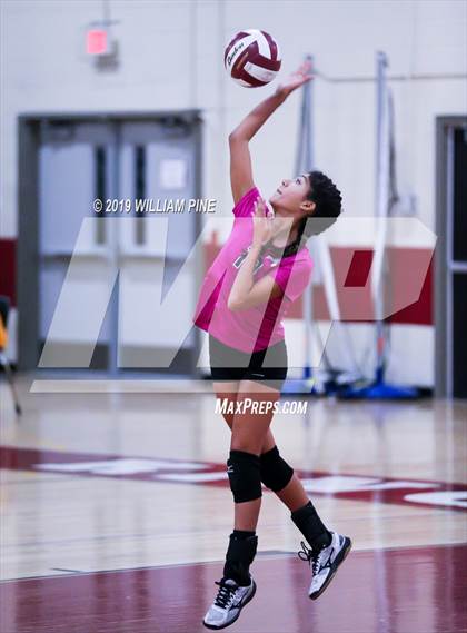 Thumbnail 2 in JV: Monroe-Woodbury @ Kingston photogallery.