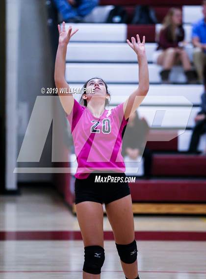 Thumbnail 3 in JV: Monroe-Woodbury @ Kingston photogallery.