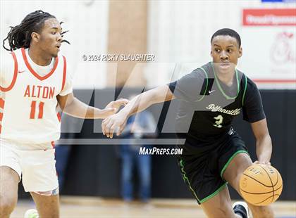 Thumbnail 3 in Pattonville vs Alton (Illinois Classic) photogallery.