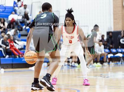 Thumbnail 3 in Pattonville vs Alton (Illinois Classic) photogallery.