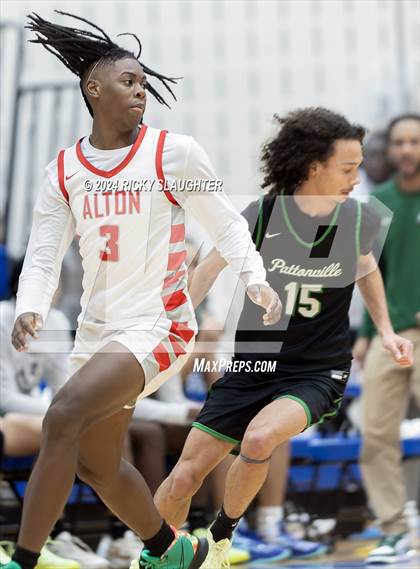 Thumbnail 3 in Pattonville vs Alton (Illinois Classic) photogallery.