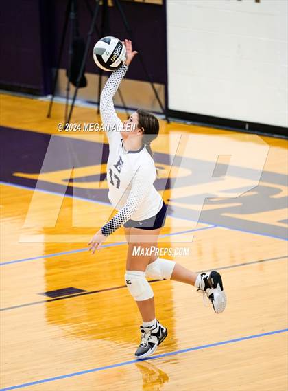 Thumbnail 3 in Edgewood @ Bellbrook photogallery.