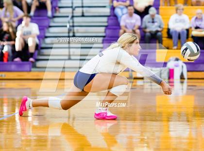 Thumbnail 1 in Edgewood @ Bellbrook photogallery.