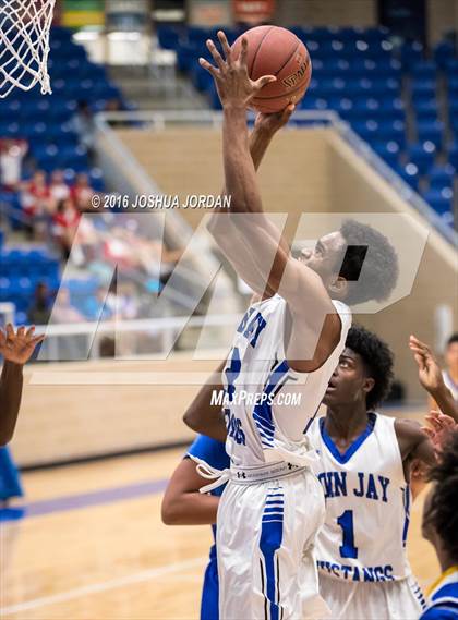 Thumbnail 1 in Clemens vs. John Jay photogallery.