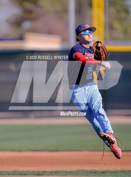 Thumbnail 1 in Desert Mountain vs. Pinnacle photogallery.