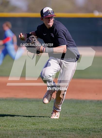 Thumbnail 3 in Desert Mountain vs. Pinnacle photogallery.