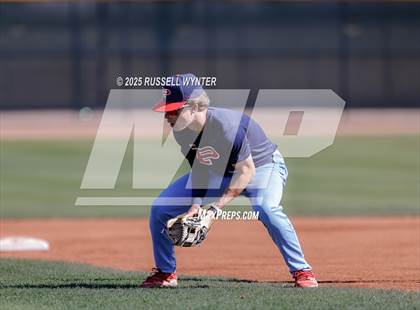 Thumbnail 3 in Desert Mountain vs. Pinnacle photogallery.