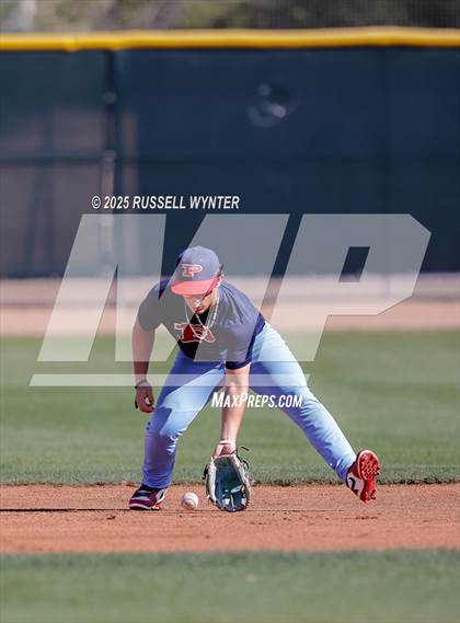Thumbnail 3 in Desert Mountain vs. Pinnacle photogallery.