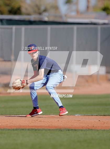 Thumbnail 2 in Desert Mountain vs. Pinnacle photogallery.