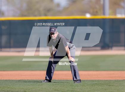 Thumbnail 1 in Desert Mountain vs. Pinnacle photogallery.
