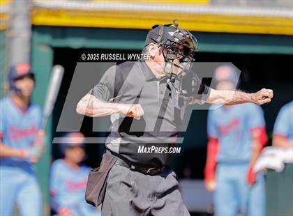 Thumbnail 1 in Desert Mountain vs. Pinnacle photogallery.